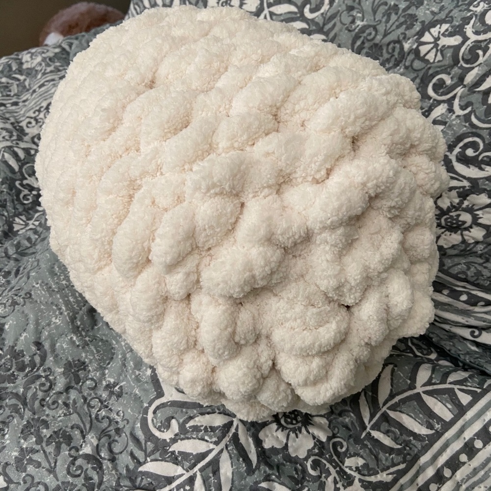 Circle or oval pillows!